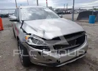 2015 Volvo XC60 photo