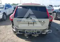 2015 Volvo XC60 фото