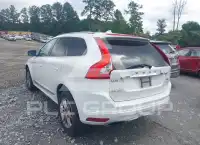 2015 Volvo XC60 фото