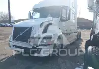 2015 Volvo VNL photo