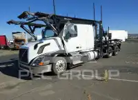 2015 Volvo VNL фото