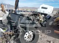 2015 Volvo VNL фото