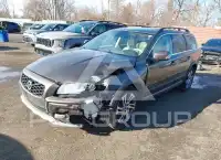 2015 Volvo XC70 photo