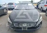 2015 Volvo V60 photo