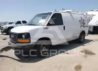 2015 GMC SAVANA photo