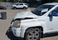 2015 GMC TERRAIN фото