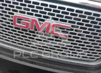 2015 GMC YUKON фото