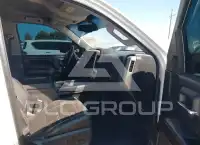 2015 GMC Sierra photo