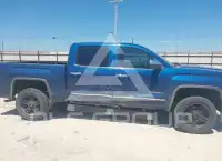 2015 GMC Sierra photo