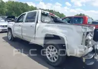 2015 GMC Sierra photo