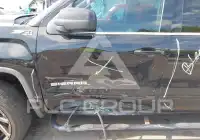 2015 GMC Sierra photo