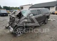 2015 GMC Sierra photo