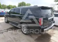 2015 GMC YUKON фото