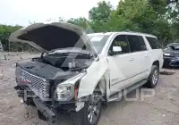 2015 GMC YUKON фото