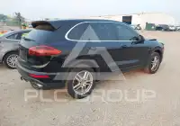 2015 Porsche Cayenne фото