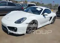 2015 Porsche Cayman photo