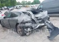 2015 Porsche Panamera фото