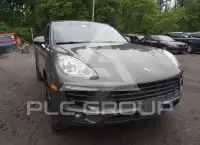 2015 Porsche MACAN photo