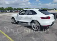 2015 Porsche MACAN photo