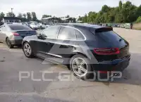 2015 Porsche MACAN photo
