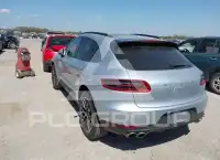 2015 Porsche MACAN photo
