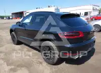 2015 Porsche MACAN photo