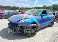 2015 Porsche MACAN photo