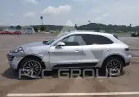 2015 Porsche MACAN photo