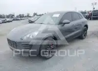 2015 Porsche MACAN photo