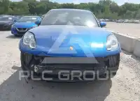 2015 Porsche MACAN photo