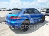 2015 Porsche MACAN photo