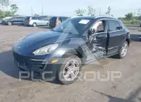 2015 Porsche MACAN photo