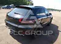 2015 Porsche MACAN photo
