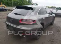 2015 Porsche MACAN photo