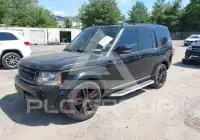 2015 Land Rover LR4 photo