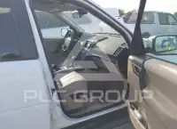 2015 Land Rover LR2 photo