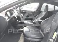 2015 Tesla Model S фото