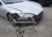 2015 Tesla Model S фото