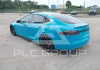 2015 Tesla Model S фото
