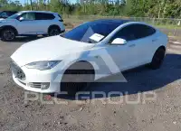 2015 Tesla Model S photo