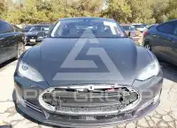 2015 Tesla Model S photo
