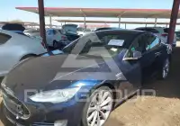 2015 Tesla Model S фото