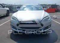2015 Tesla Model S photo