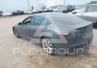2015 Tesla Model S фото