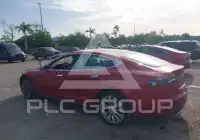 2015 Tesla Model S фото
