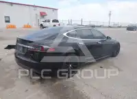 2015 Tesla Model S photo