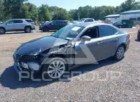 2015 Lexus IS250 фото