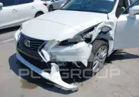 2015 Lexus IS250 photo