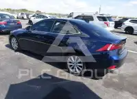 2015 Lexus IS250 photo