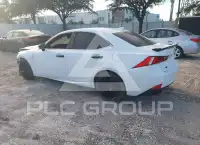 2015 Lexus IS250 photo